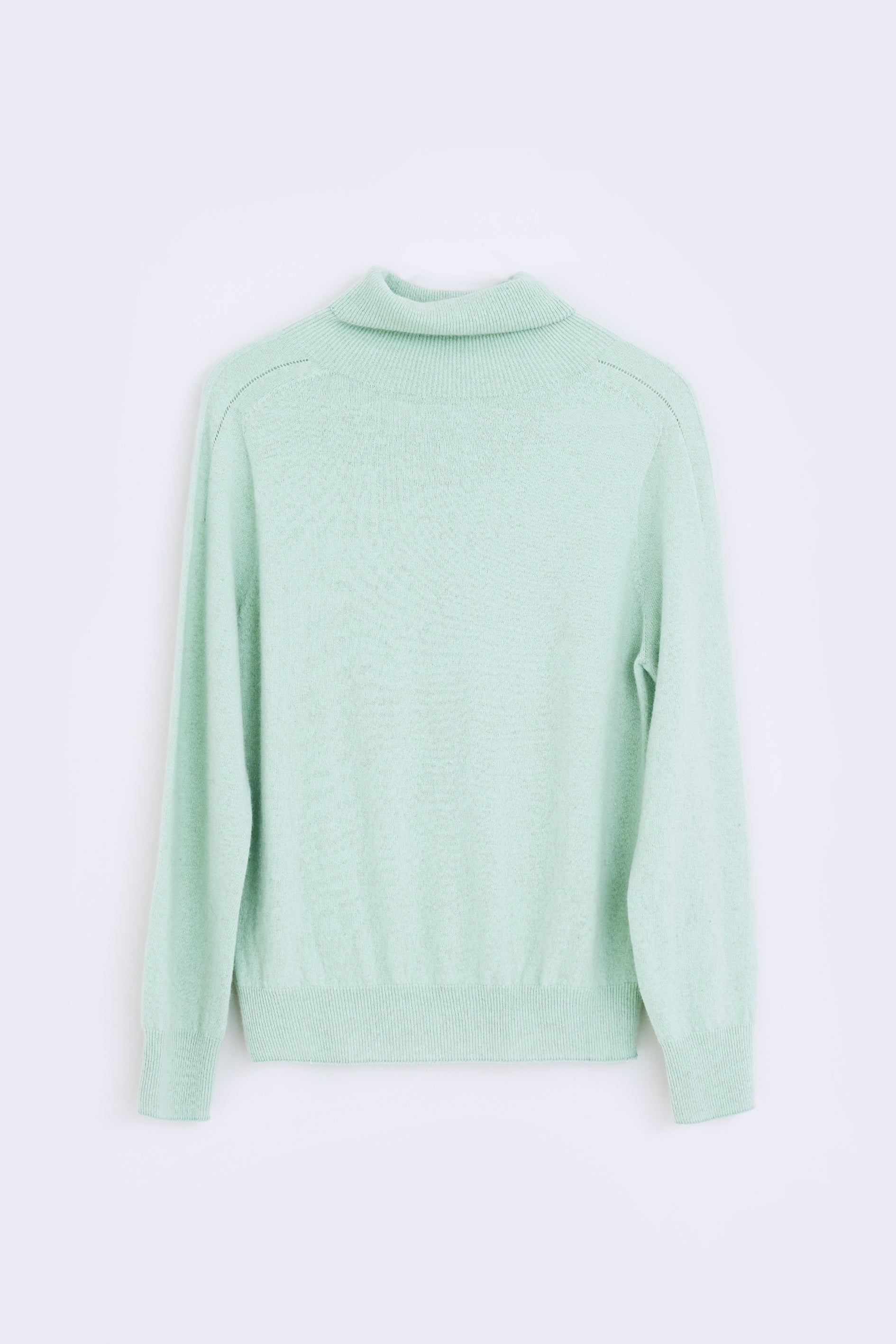 pokofosca-fw-24-raccoon-turtleneck-knit-(jade)