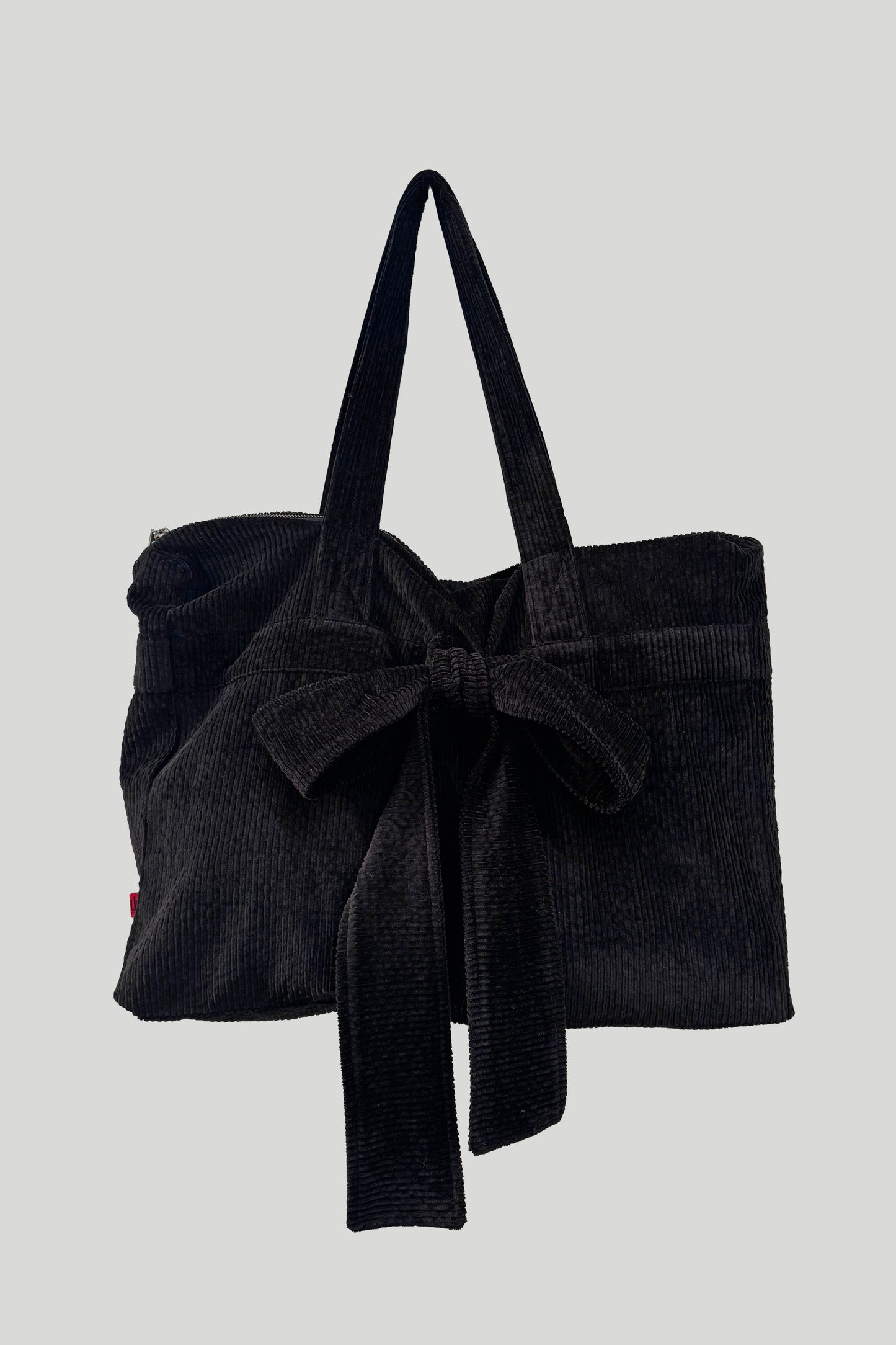 still-lethardy-fw-24-corduroy-ribbon-bag