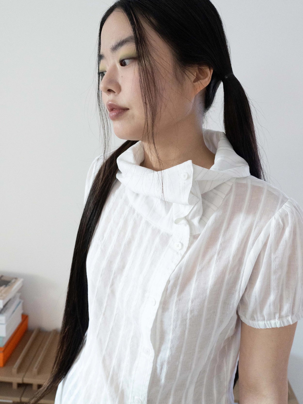 onska-ss-25-drape-collar-blouse-(white)