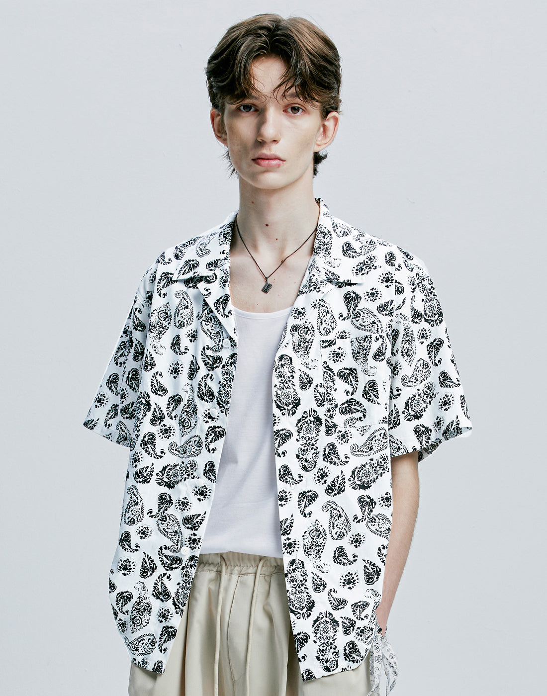 ssy-ss-24-coconut-hawaiian-paisley-half-shirt-white