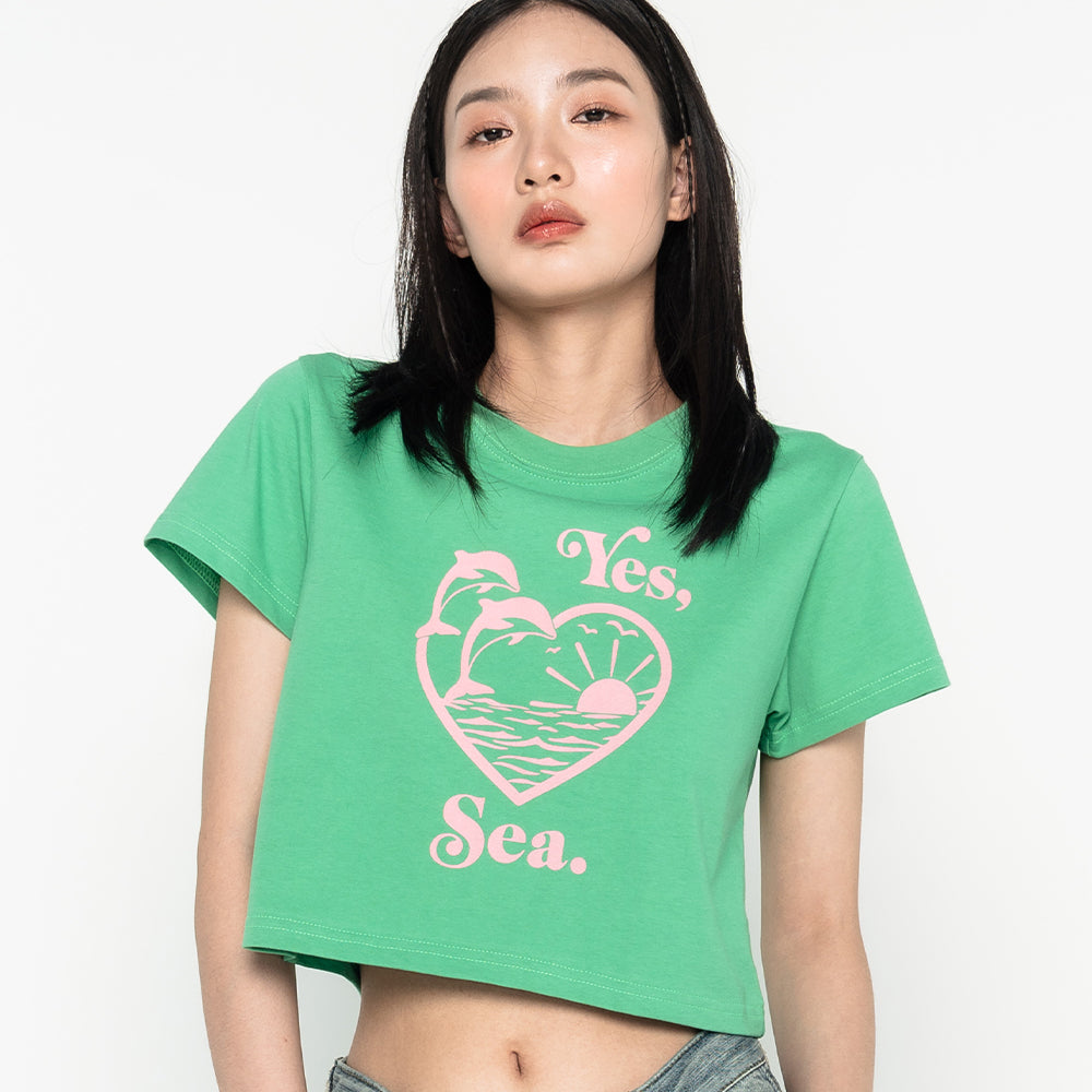 high-school-disco-ss-24-dolphin-graphic-crop-tshirt-green