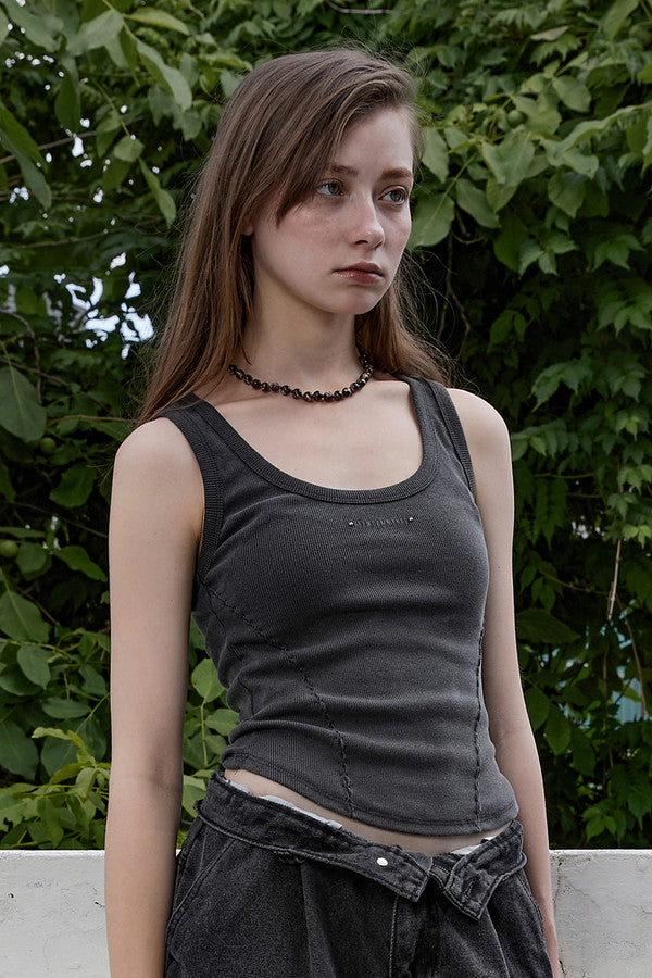 a-few-comments-ss-24-pigment-smock-shirring-tank-top-charcoal