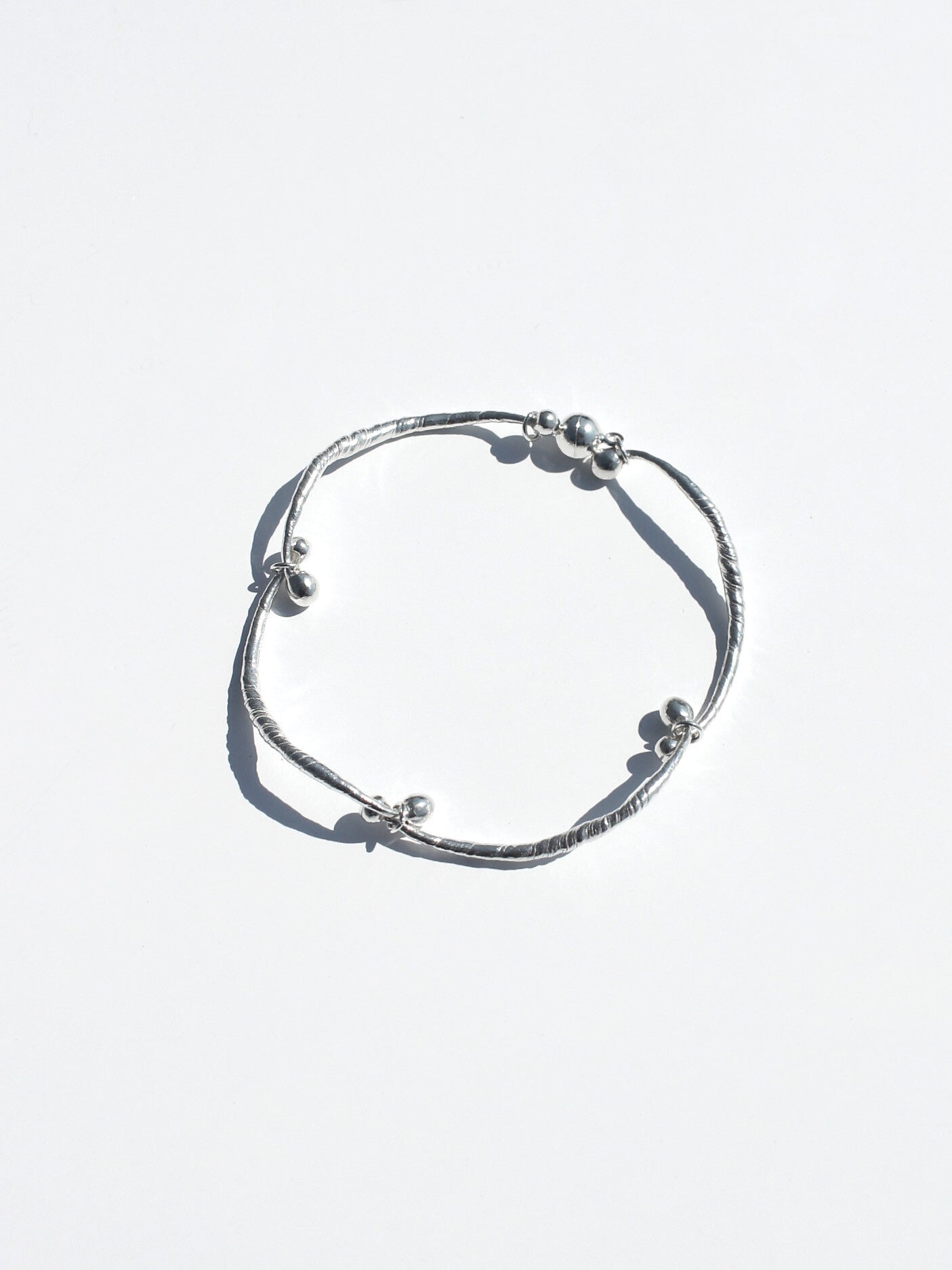 inodore-seasonless-24-shell-weaved-bracelet