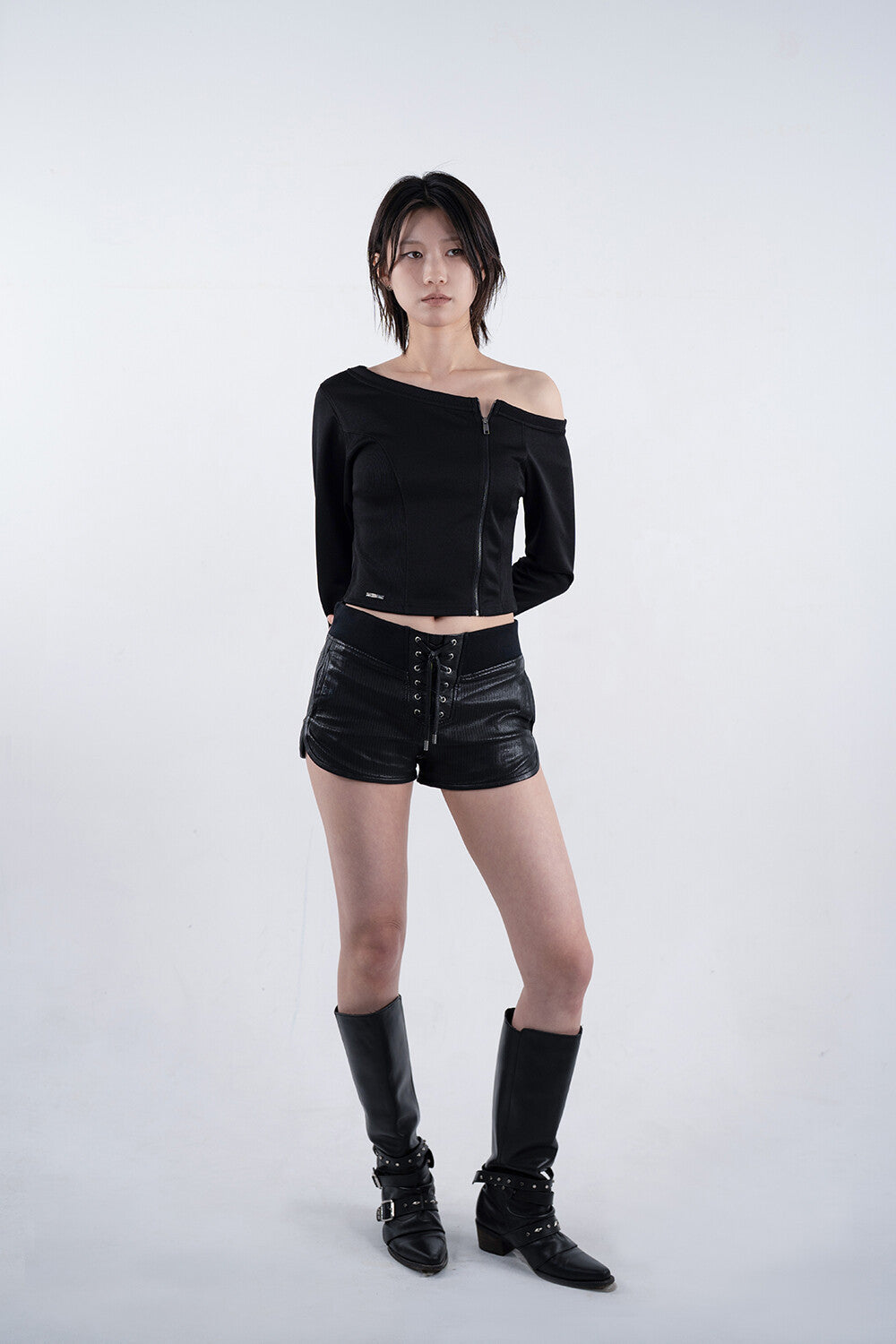 seyo-k-ss-25-unbalance-shoulder-jersey-top-/-black