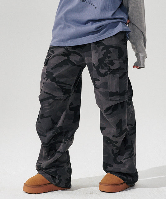 wonder-visitor-fw-23-military-cargo-pants-grey