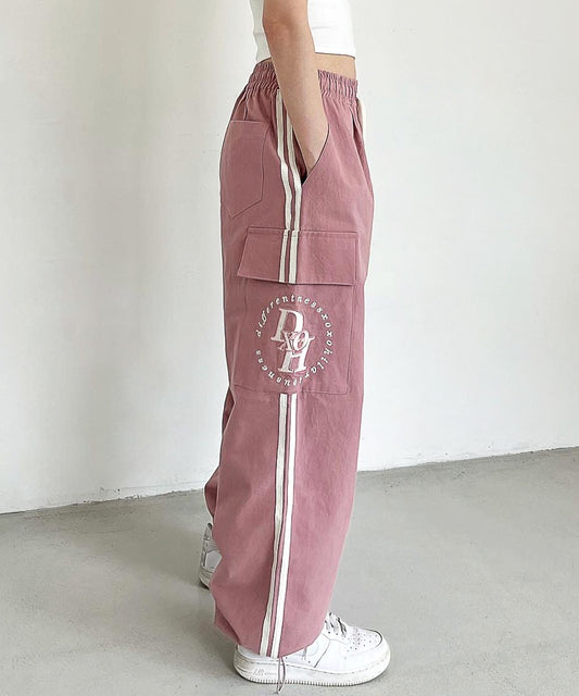 dxoh-summer-23-circle-stack-logo-cargo-track-pants-light-pink