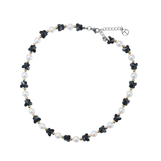 twentyoneaugust-seasonless-queenie-black-butterfly-pearl-choker