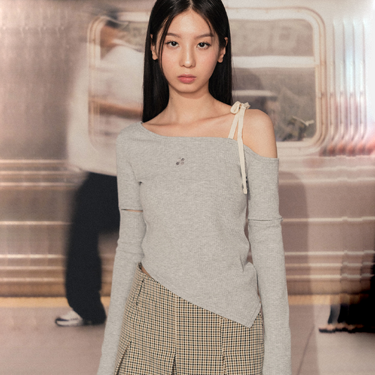 high-school-disco-ss-24-oneshoulder-ribbon-cutout-knitwear-gray