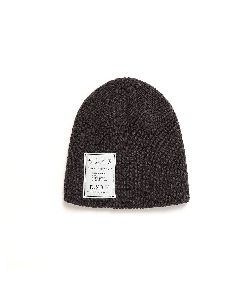 dxoh-fw-23-tag-logo-beanie-dark-grey