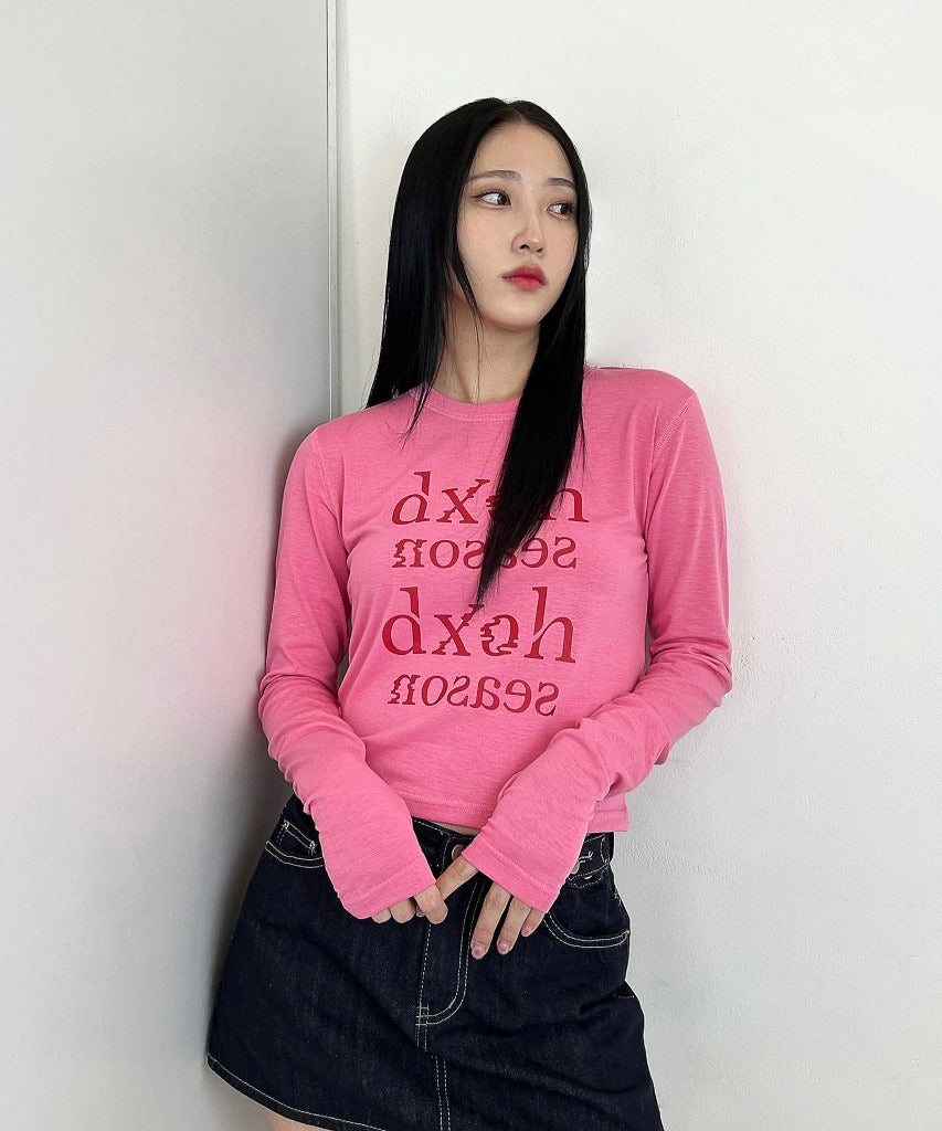 dxoh-fw-23-logo-season-semi-warmer-cropped-tshirt-pink